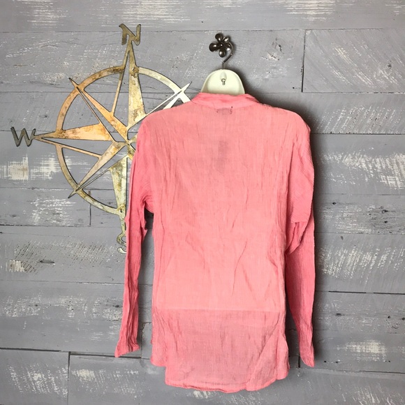 New! Buckle black textured lace up top - Picture 4 of 8